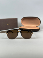 Солнцезащитные очки Tom Ford