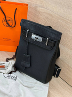 Сумка-мессенджер из кожи крокодила Hermes