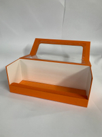 Коробка с магнитным клапаном