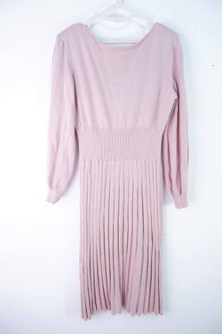 Платье нежно-розовое, на каждый день, визуально 46-48 размер