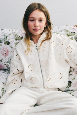 ZARA КУРТКА С АЖУРНОЙ ВЫШИВКОЙ, БЕЛЫЙ