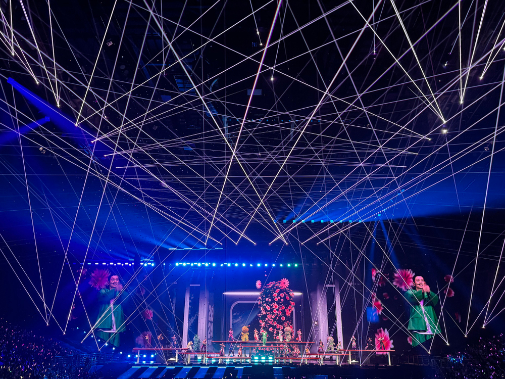 LASER BAR