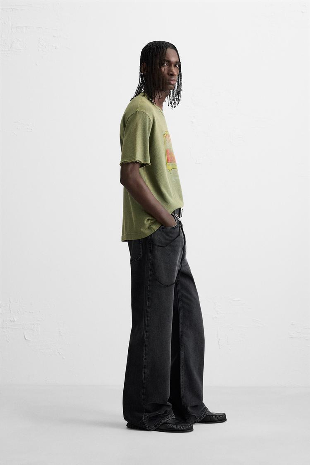 ZARA ТРИКОТАЖНАЯ ФУТБОЛКА С ПРИНТОМ, ЗЕЛЕНЫЙ