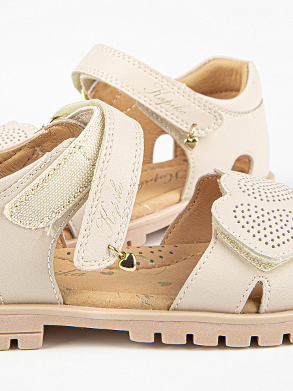 Сандалии летние