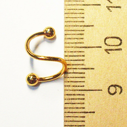 Серьга спираль (золотистая) для пирсинга хряща уха. Медицинская сталь, золотое покрытие. Толщина 1 мм.