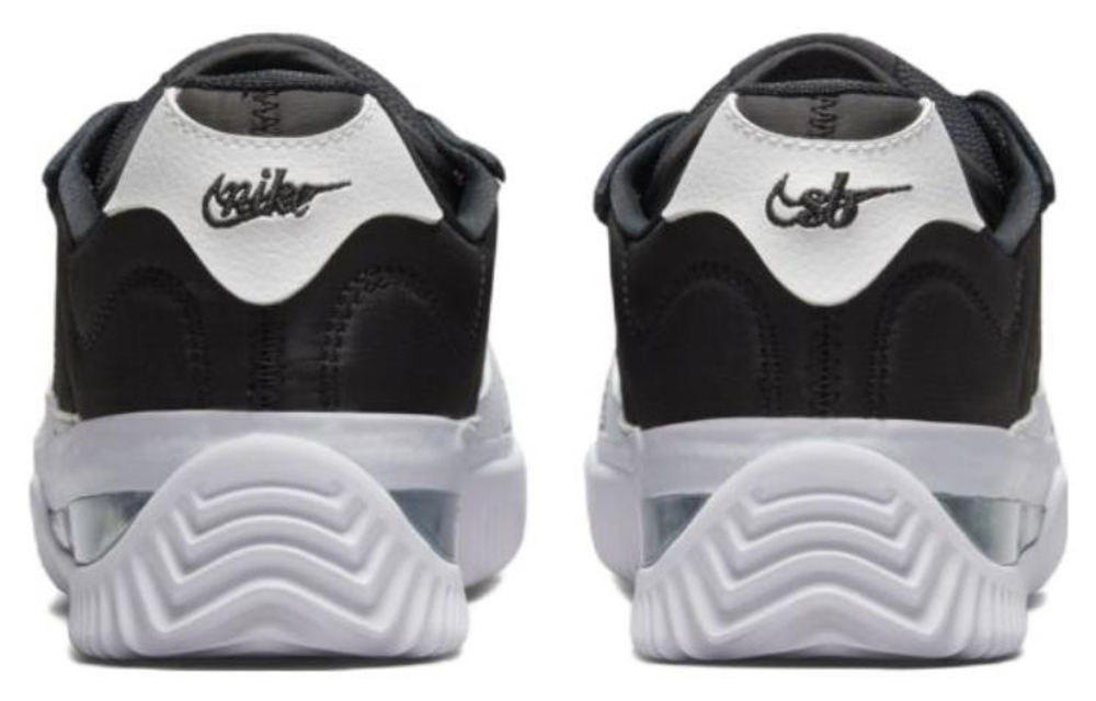 Кроссовки Nike Brsb