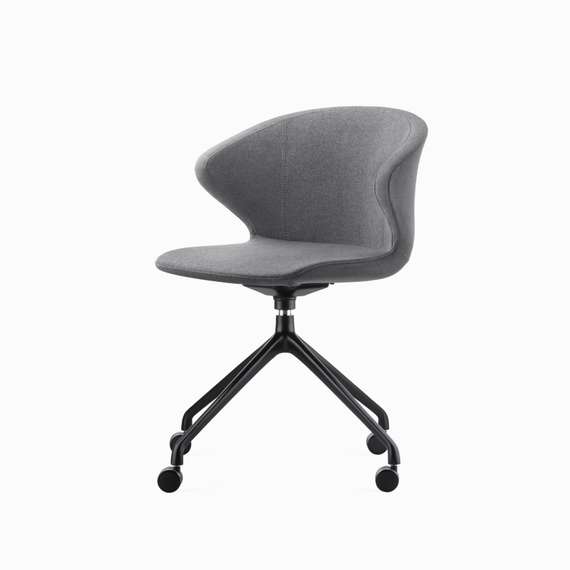 Офисное кресло Rolf