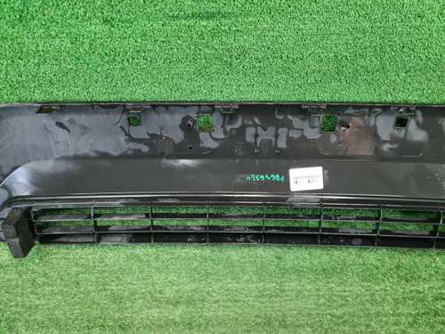 Решетка переднего бампера Toyota RAV4 5 XA50 18-нв