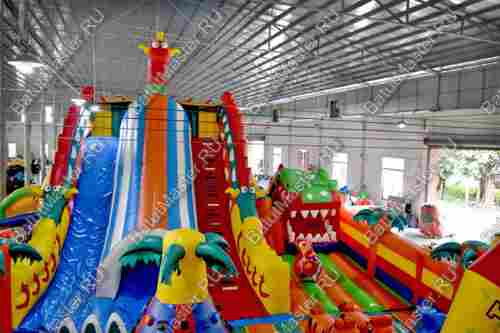 Коммерческий надувной батут "Змей Горыныч 3" 23*11*10 м