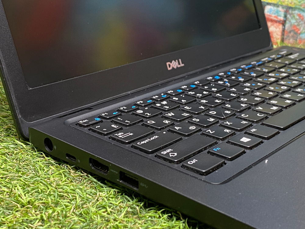 Ноутбук Dell i5-8/4GB/SSD256/ Latitude 5290[5290-1474]/Windows 10