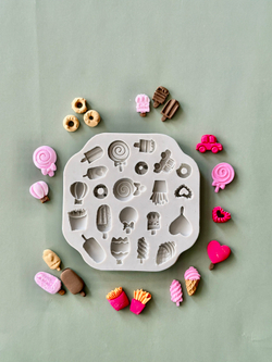 Молд силиконовый для творчества "Мини еда для ватной игрушки, пупсиков и кукол" 10см/ форма для оттисков игрушечных сладостей и фигурок 1-2см