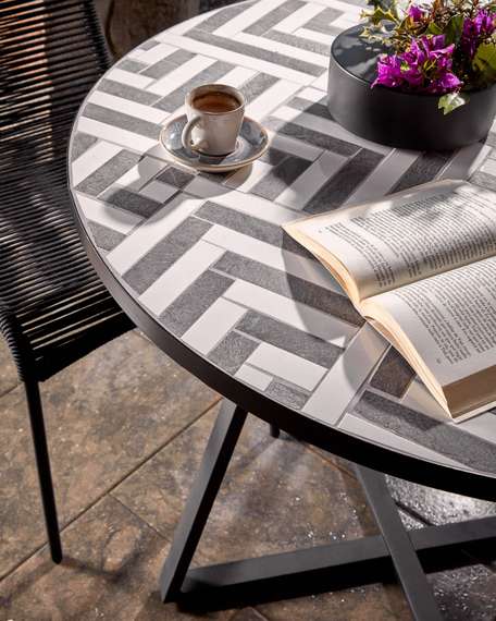 Стол Tella Ø90 см, черно-белая плитка