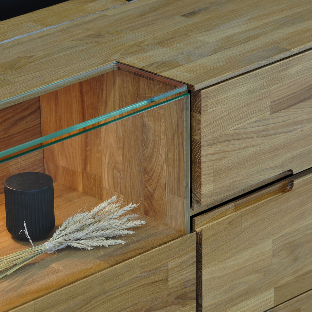 Тумба под телевизор Паво из дуба с подсветкой, 140х42х50, 1 дверь со стеклом, 4 ящика, цвет натуральный