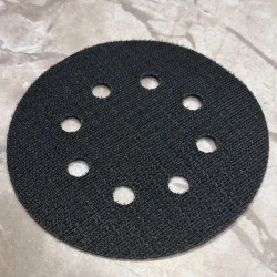 Защитная прокладка для шлифовальной подошвы 125 мм, 8 отверстий, толщина 3 мм.