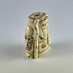 Статуэтка нэцкэ Дзюродзин с посохом и кисетом