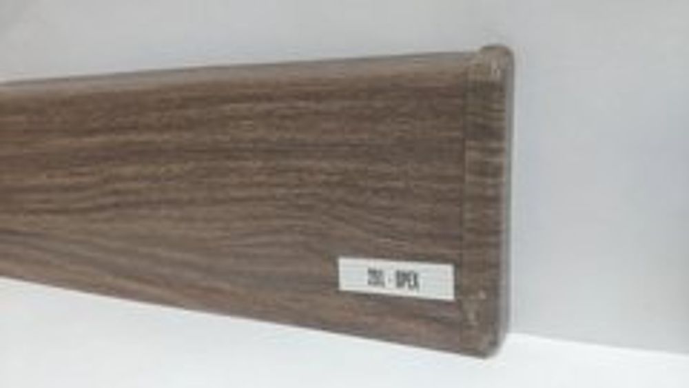 Плинтус Деконика 70  мм 2,2 м