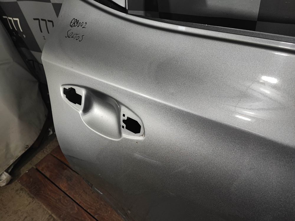 Дверь задняя правая Kia Seltos 19-нв Б/У Оригинал 77004Q5000