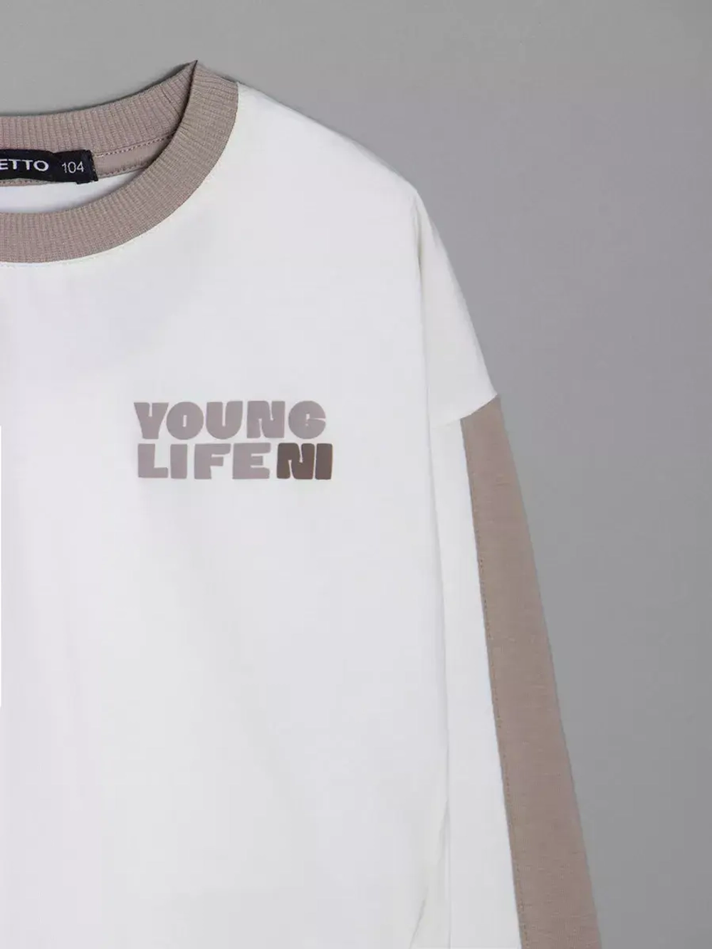 Лонгслив для девочки оверсайз