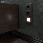 Розетка с заземлением (черный матовый)