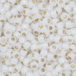 Японский бисер TOHO Round 8/0 (№2100), окрашенный изнутри прозрачный