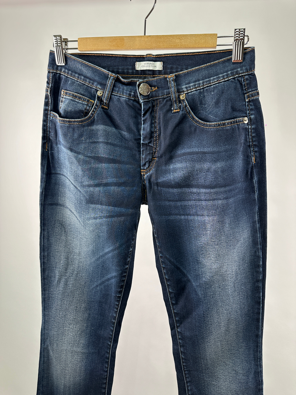 Джинсы Versace