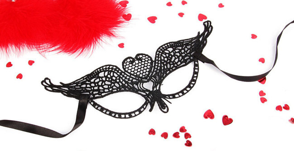 Чёрная ажурная маска на завязочках "Глория" (Цвет: черный)