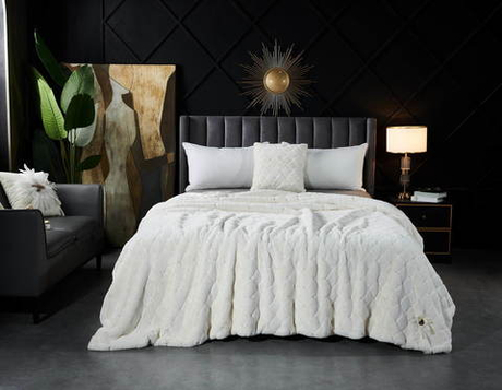 Плед 220x240 Sofi De MarkO Бернард молочный