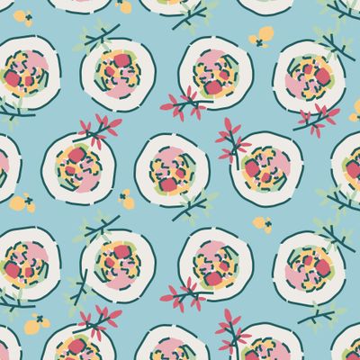 Принт с традиционной корейской едой на голубом фоне