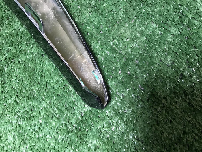 Накладка переднего бампера Geely Monjaro (21-нв)