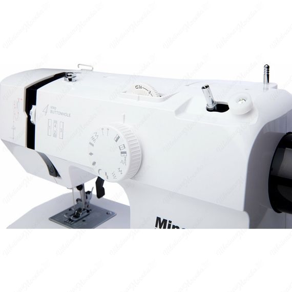 Швейная машина Minerva MAX 30