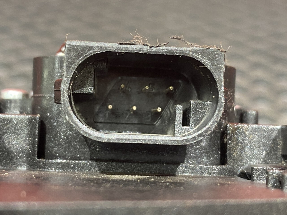 Педаль газа электронная 2023г