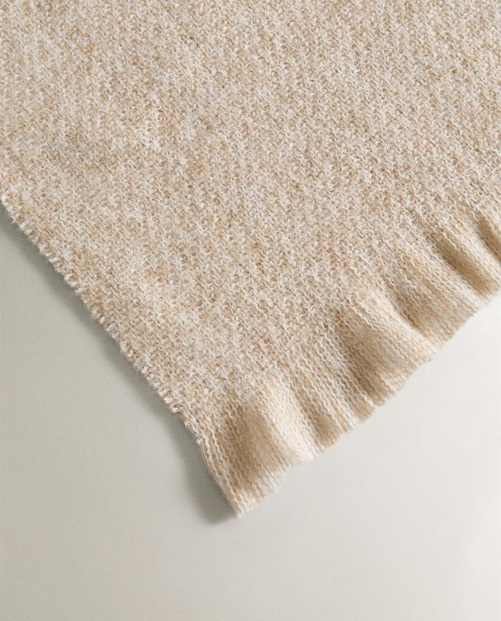 Zara Home - Плед с бахромой, светло-бежевый, 140x190 см