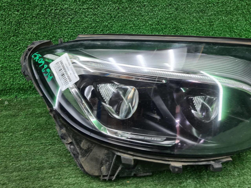 Фара правая Mercedes GLC X253 (2015-2019) LED