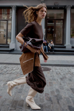 ZARA ТРИКОТАЖНАЯ ЮБКА-МИДИ С РАЗРЕЗОМ, ТЕМНО-КОРИЧНЕВЫЙ