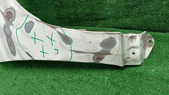 Крыло переднее правое Toyota Land Cruiser Prado 150 (2009-2017)