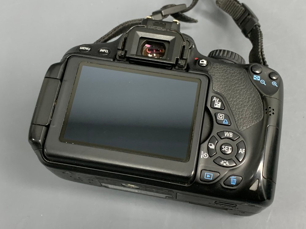 Canon EOS 650D 70.000 кадров