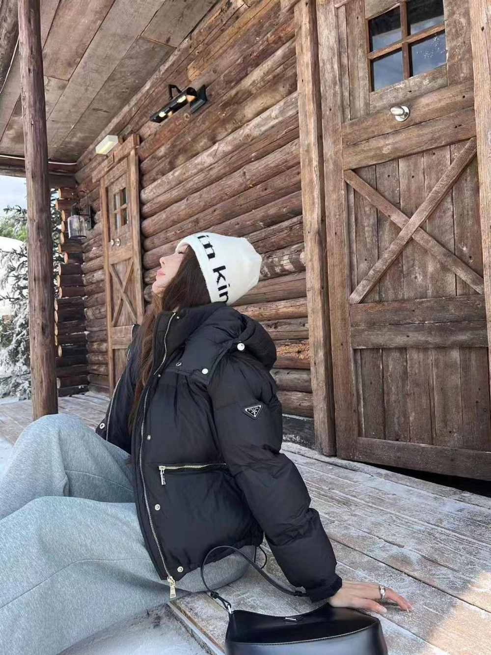 Пуховик Prada