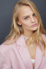 Колье Embrasse White