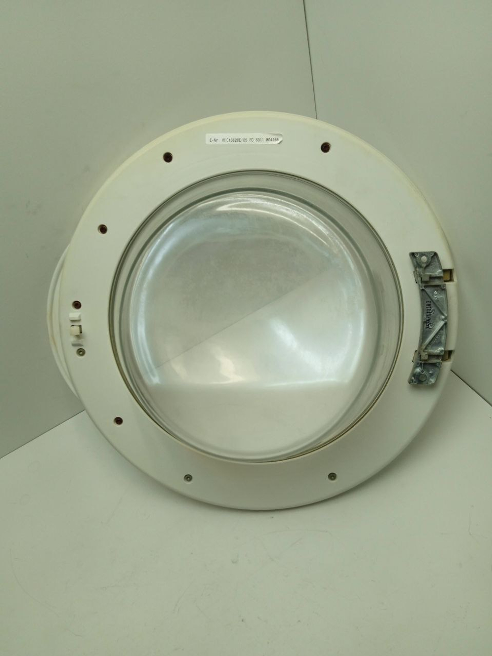 WFC1662OE кт8 Люк в сборе для стиральной машины Bosch Maxx4 б/у