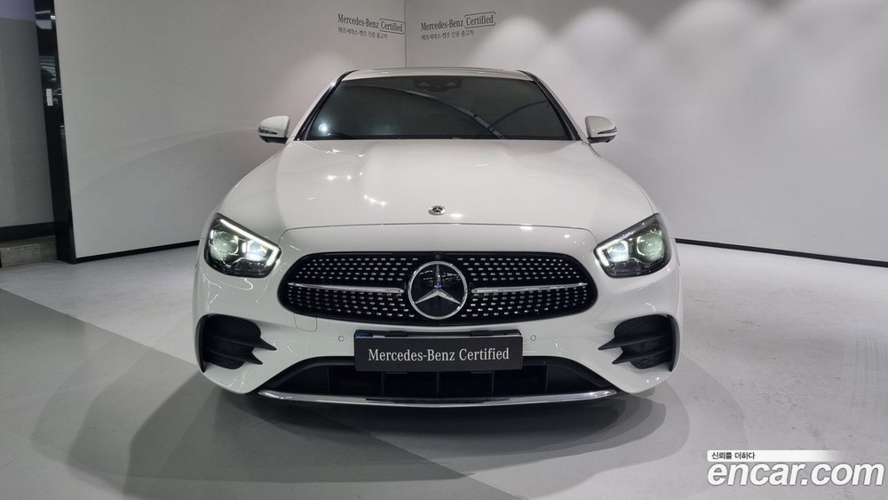 Mercedes-Benz E-Class W213 E250 AMG Line (10.2022)