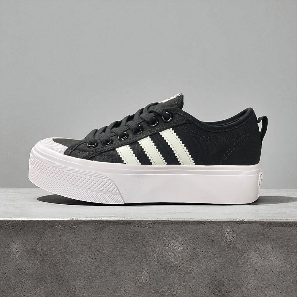 Adidas Nizza Platform • Black White