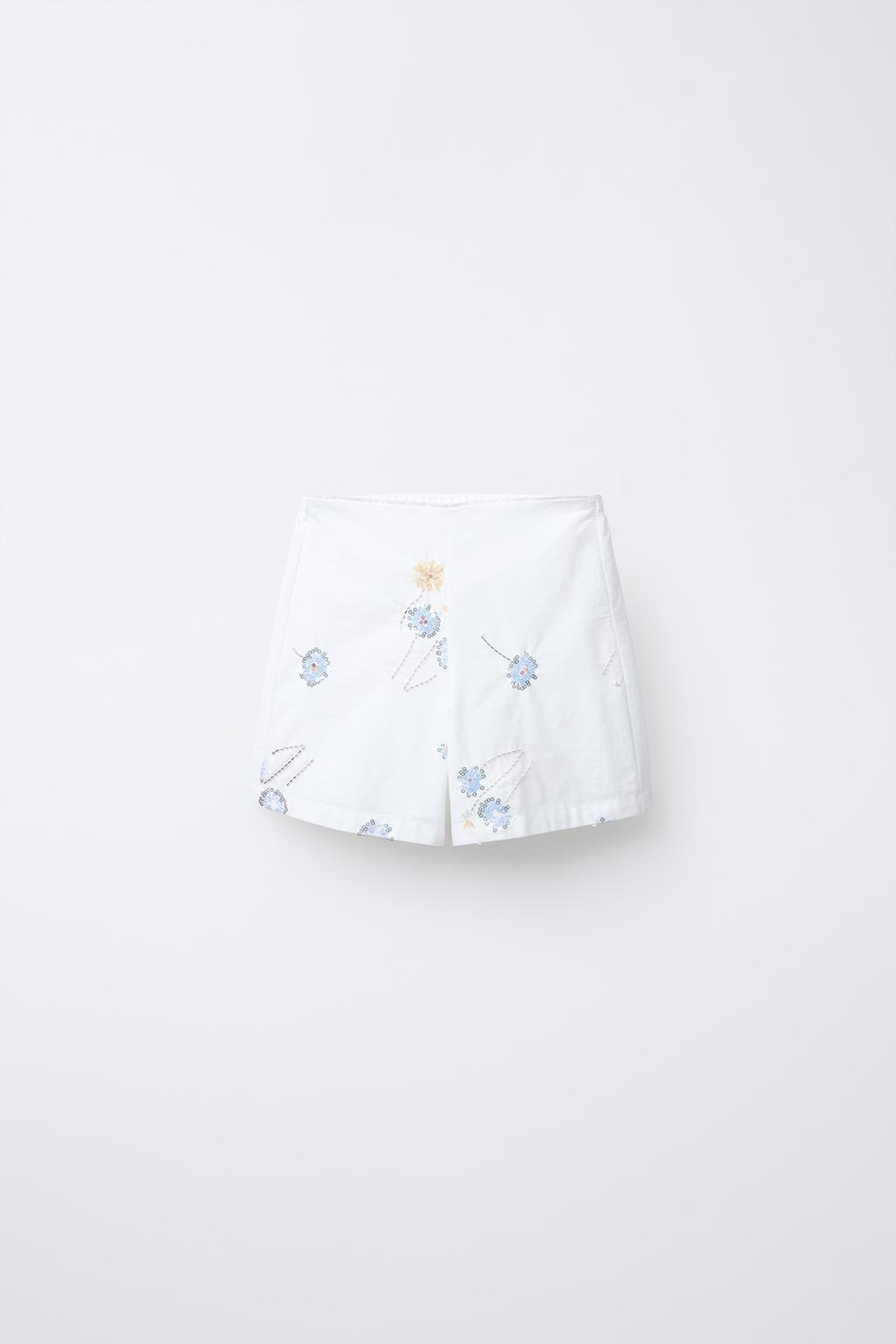 ZARA ШОРТЫ С УЗОРОМ ИЗ БИСЕРА, БЕЛЫЙ