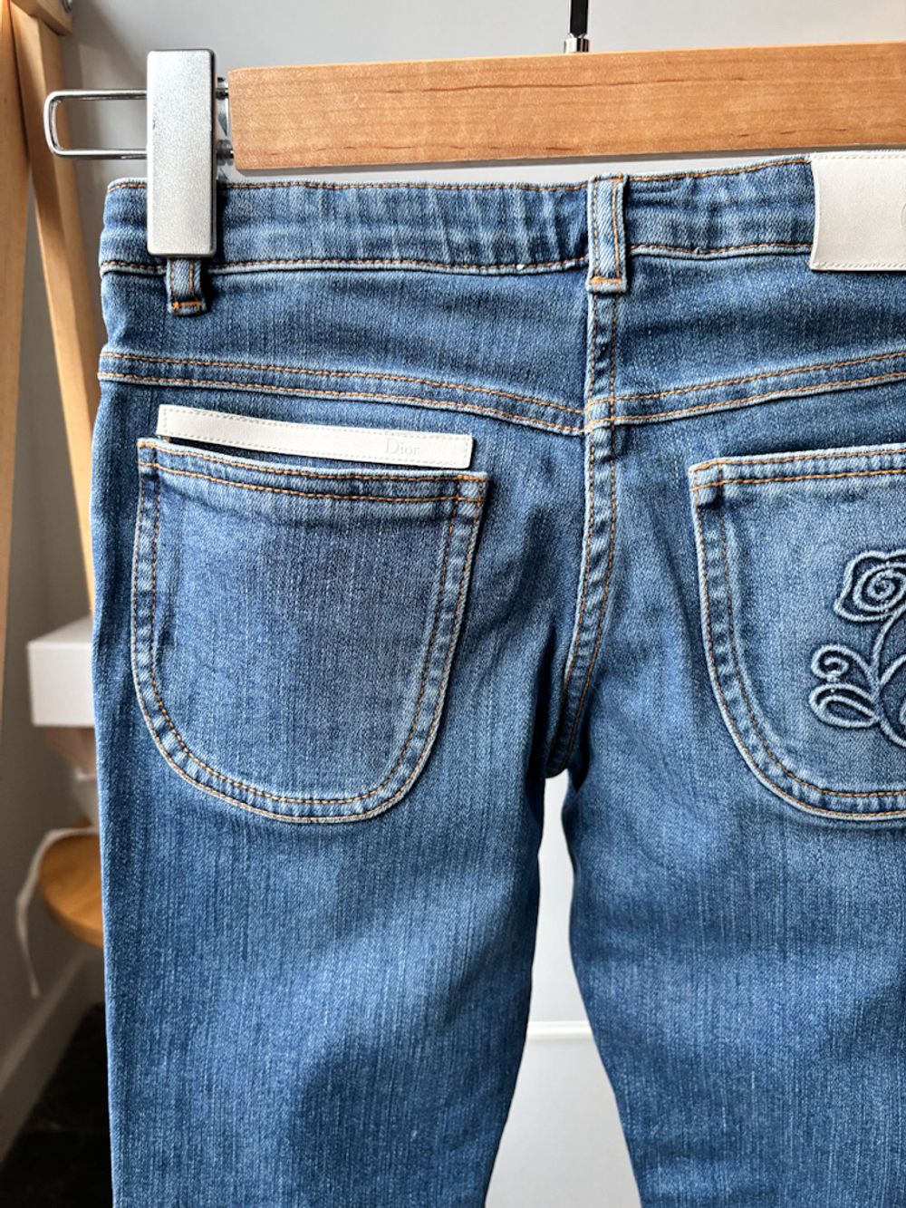 Джинсы Christian Dior, 128