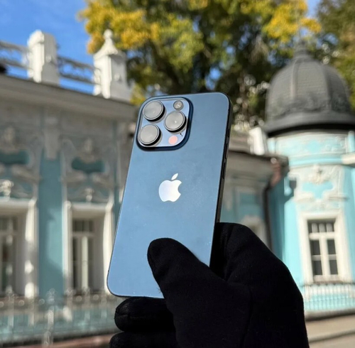 iPhone 15 Pro, 256 ГБ б/у