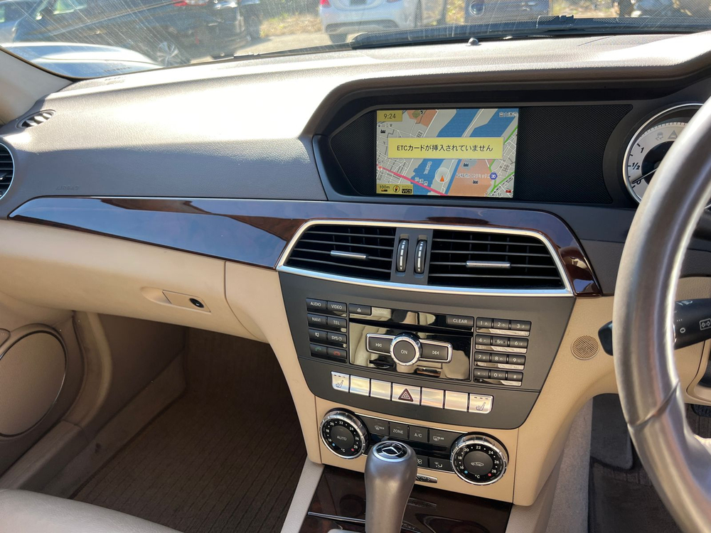 Mercedes-Benz C200, 2011