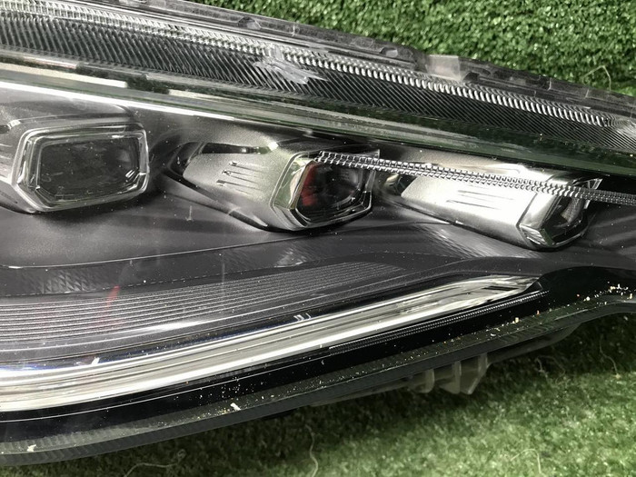 Фара правая Haval F7 (2018-2024) LED