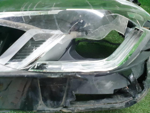 Битая Фара левая BMW 6er G32 (2020-н.в.) LED