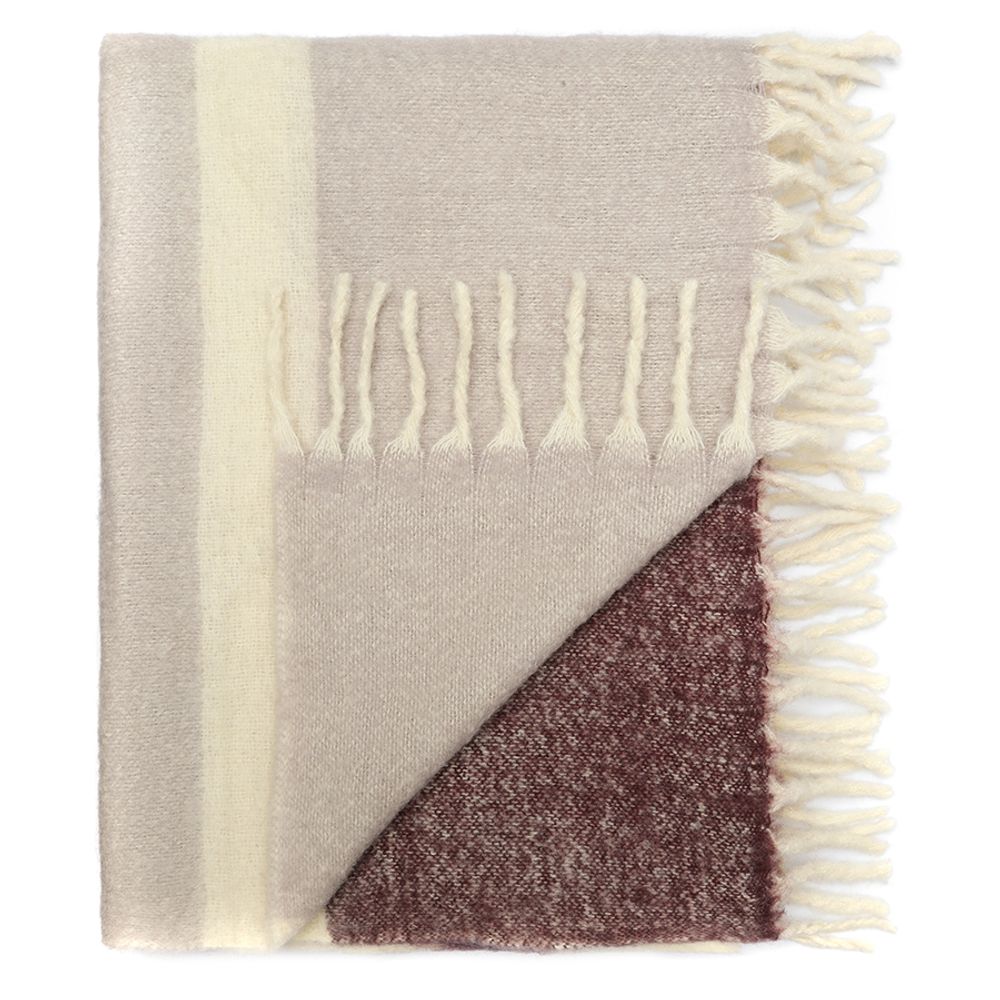 Плед мохеровый Over Horizon цвета марсала из коллекции Trendy Ruffles, 130х180 см