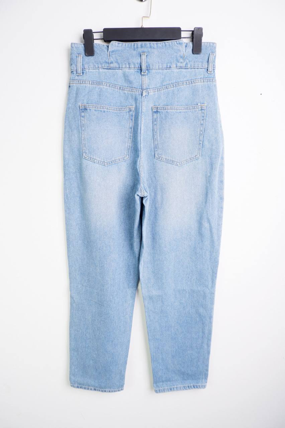 Джинсы H&M свободного кроя, маркировка 42, визуально на 48 размер