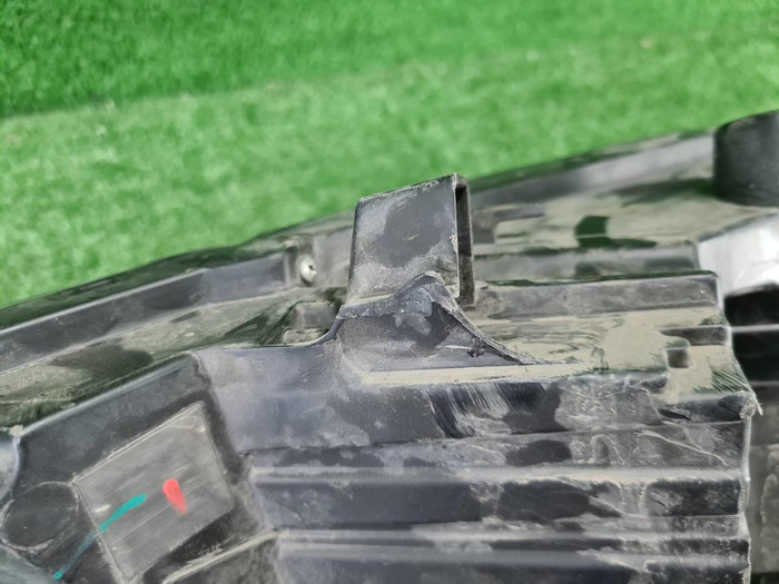 Фара правая Haval F7 (2018-2024) LED